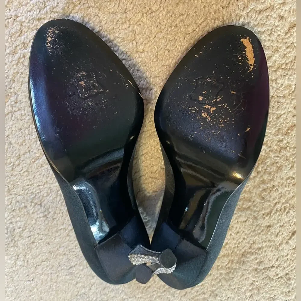 Stuart Weitzman stuart weitzman